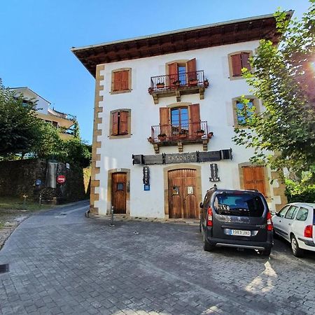 Hostal Ansonea Bera  Bagian luar foto