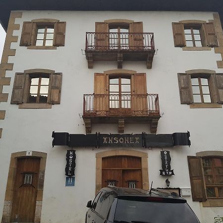 Hostal Ansonea Bera  Bagian luar foto