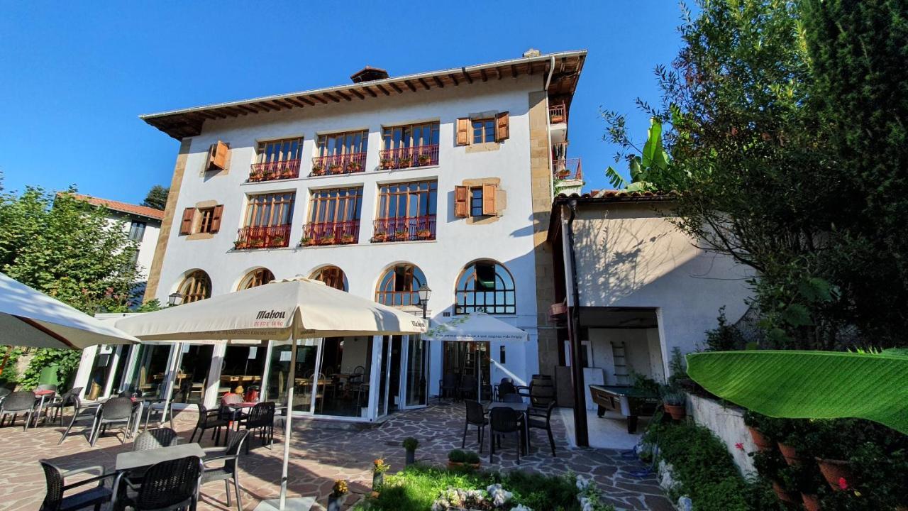 Hostal Ansonea Bera  Bagian luar foto