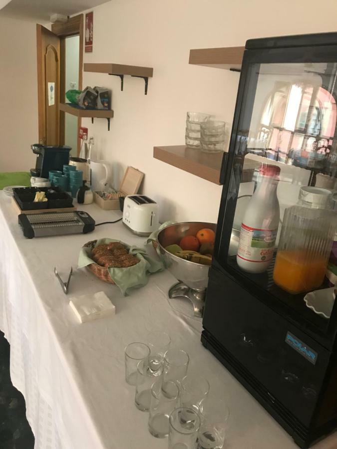 Hostal Ansonea Bera  Bagian luar foto